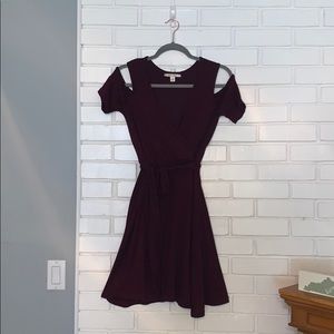 Wine Cutout Sleeve Dress